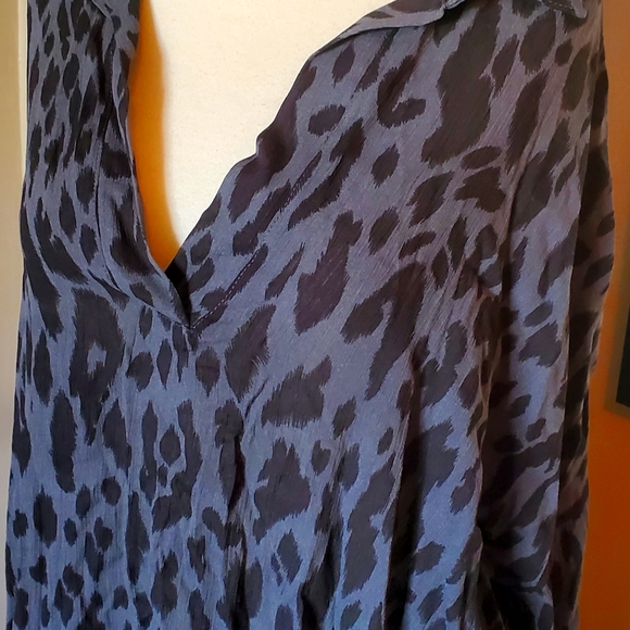 Umgee Black Leopard Frayed Bottom Tunic Top - Picture 2 of 5